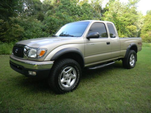 2004 toyota tacoma 4wd sr5