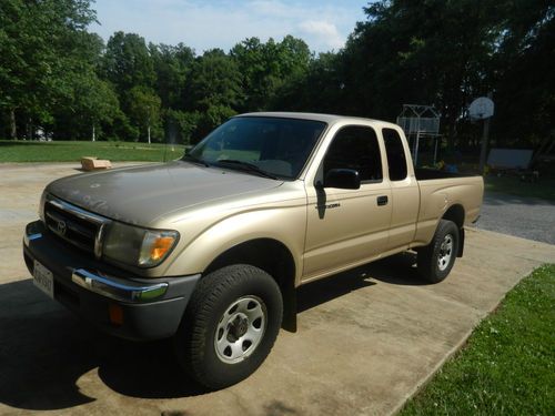 1998 toyota tacoma dlx extended cab pickup 2-door 2.7l