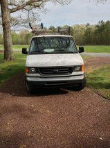 2005 ford e-250 work van