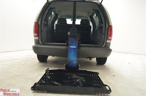 Handicapped equipped van 2000 dodge grand caravan  mini passenger 4-door 3.0l