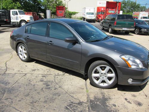 2006 nissan maxima se 6 speed ------ 6 speed!!!! 93k needs nothing!!!!