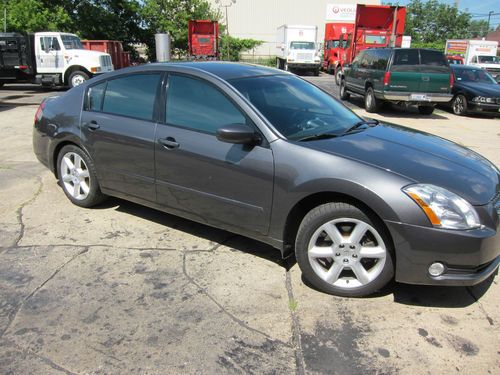 2006 nissan maxima se 6 speed ------ 6 speed!!!! 93k needs nothing!!!!