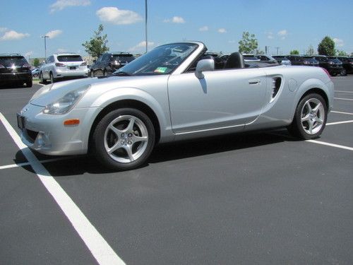 2003 toyota mr2 spyder base convertible 2-door 1.8l