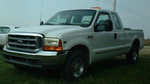 1999 f-350 gasoline super duty triton v-10 lariat super cab 4 door