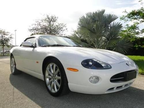 2005 jaguar xk8 base convertible 2-door 4.2l