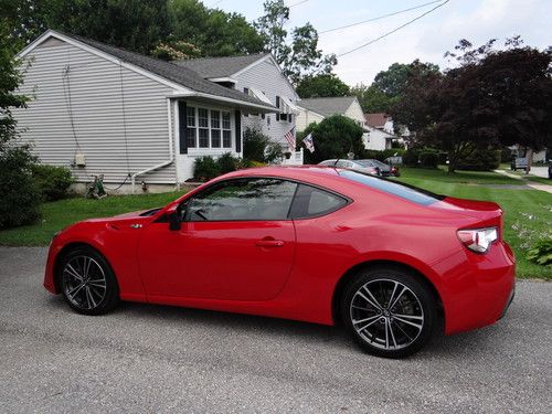 2013 scion fr-s base coupe 2-door 2.0l