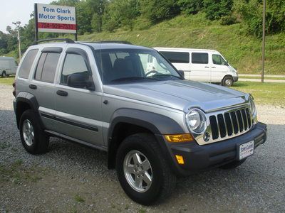 2006 Jeep Liberty Diesel 4x4 CRD Auto Power HP, image 3