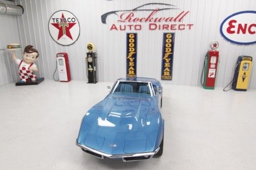 Restored 1969 corvette, nice!!