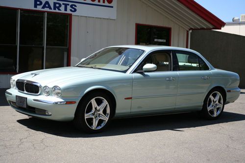 2004 jaguar xj8 clean 19 inch wheels