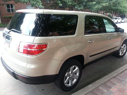 2009 saturn outlook xe sport utility 4-door 3.6l