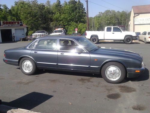 1995 jaguar xj6 base sedan 4-door 4.0l