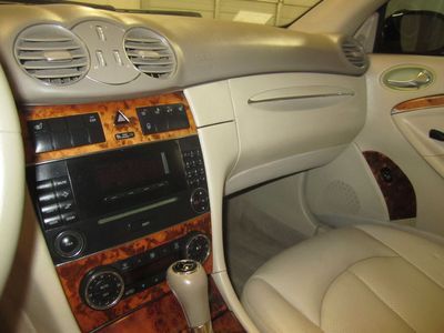 SLEEK GENTLY USED BLACK 2005 MERCEDES-BENZ CLK 500 CONVERTIBLE, image 21
