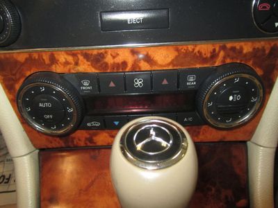 SLEEK GENTLY USED BLACK 2005 MERCEDES-BENZ CLK 500 CONVERTIBLE, image 24