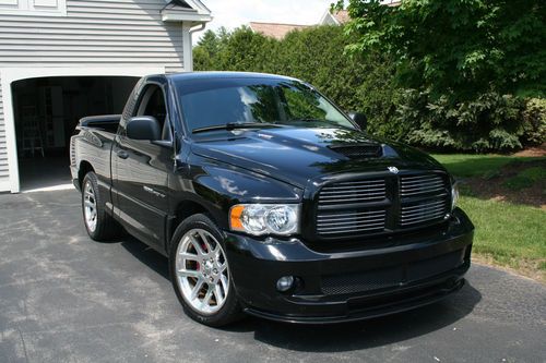 Dodge ram srt 10