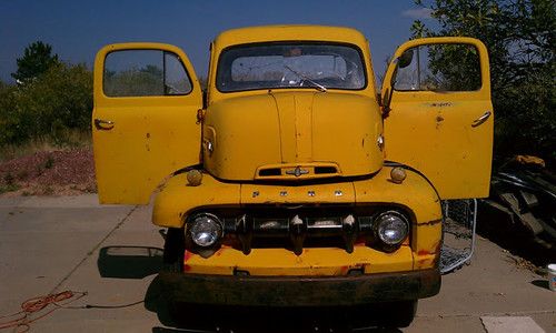 1952 Ford COE - F6 - Runs and drives, great body, ready for restoration., image 2