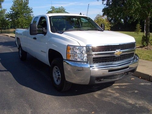 2009 CHEVY 2500HD EXTENDED CAB ONE OWNER FLEET MAINTAINED AND RUNS GREAT, image 2