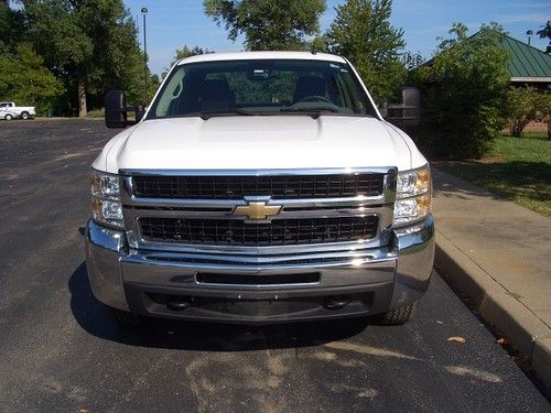 2009 CHEVY 2500HD EXTENDED CAB ONE OWNER FLEET MAINTAINED AND RUNS GREAT, image 3
