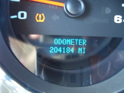 2009 CHEVY 2500HD EXTENDED CAB ONE OWNER FLEET MAINTAINED AND RUNS GREAT, image 14