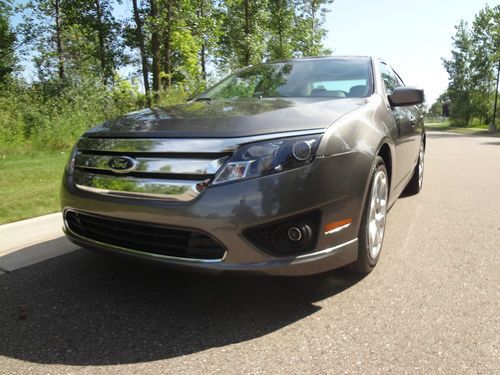 2011 ford fusion se sedan 4-door 2.5l