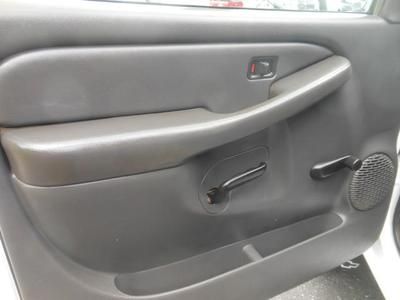 Truck 6.0L Heavy-Duty Handling/Trailering Suspension Package 4 Speakers, US $17,989.00, image 8