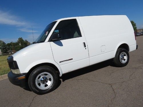 2001 gmc safari van awd cargo v6 1 company carfax cert no salt history 4.3 4x4