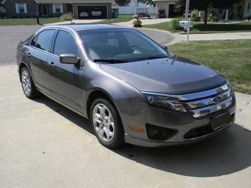 2010 ford fusion se, black leather interior, warrenty, maintenence, detailing