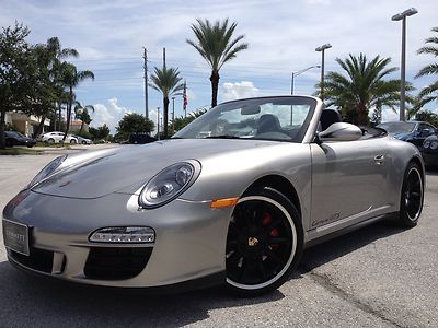 Gts cabriolet 1 owner clean carfax only 4349 miles