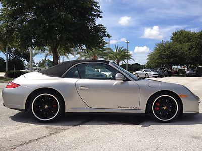 GTS Cabriolet 1 Owner Clean Carfax Only 4349 miles, image 9