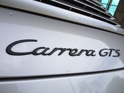 GTS Cabriolet 1 Owner Clean Carfax Only 4349 miles, image 19