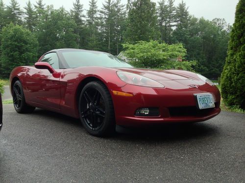 2005 chevrolet corvette base coupe 2-door 6.0l