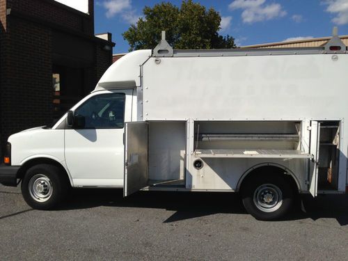 2003 chevrolet express 3500 base cutaway van no reserve - work truck van