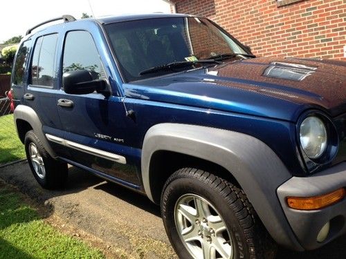 2002 Jeep Liberty Sport Sport Utility 4-Door 3.7L, image 4