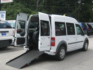 2012 white xlt premium handicap wheelchair!