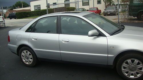 2000 audi a4 quattro turbo "yes" 110k auto low miles "no reserve"