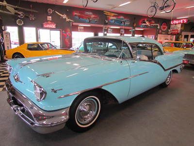 1957 oldsmobile super 88 holiday coupe 2 door hardtop