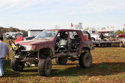 Custom 92 toyota 4runner pickup truck off road rock crawler offroad wheeler