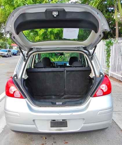 Silver 2008 Nissan Versa S Hatchback 4-Door 1.8L Kenwood Stereo Bluetooth USB, US $5,800.00, image 4