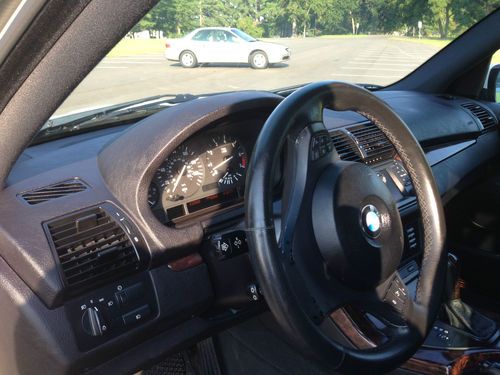 BMW X5 2004 White Super Clean Sporty!, image 16