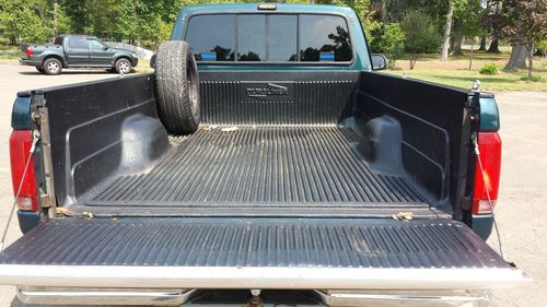 1993 Ford F-150 XLT Standard Cab Pickup 2-Door 6CYL 4.9L 4X4, 84.500 ORIG MILES, image 4