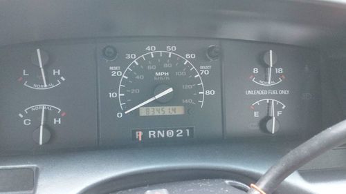 1993 Ford F-150 XLT Standard Cab Pickup 2-Door 6CYL 4.9L 4X4, 84.500 ORIG MILES, image 11