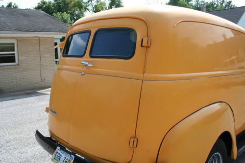 1951 CHEVY 3100 PANEL TRUCK WAGON 350 AUTO NO RESERVE, image 5