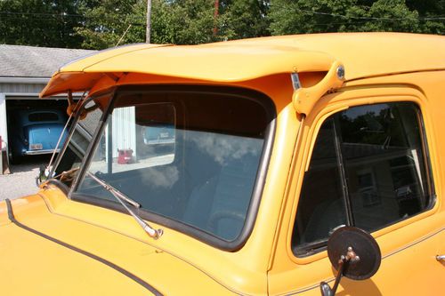 1951 CHEVY 3100 PANEL TRUCK WAGON 350 AUTO NO RESERVE, image 12