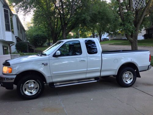 2001 ford f150 super/extended cab xlt 4x4 4wd off road package 5.4 v8 low miles