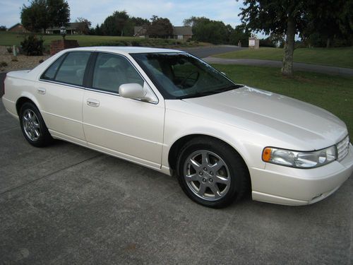 2003 cadillac seville sts sedan 4-door 4.6l no sunroof!!