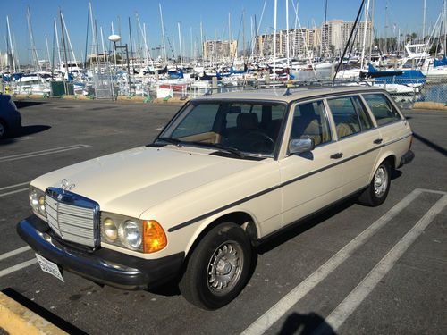 1985 mercdes 300 d turbo diesel wagon