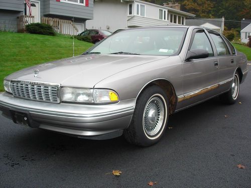 1996 chevrolet caprice classic lt1 engine 1 owner loaded w/62k original miles