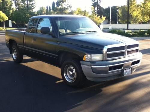 Black, reliable, and strong 1999 dodge ram 1500