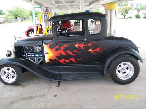 1930 five window coupe.streetrod.hotrod.all steel.holley.corvette diff.400 turbo