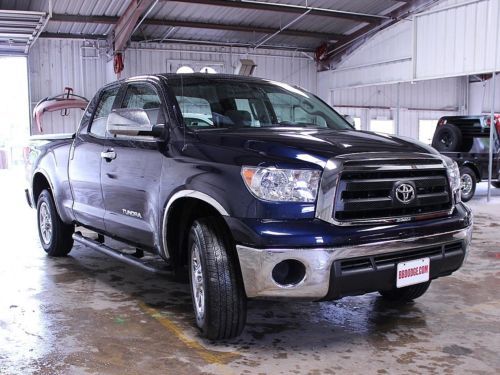 4.0L V6 Extended Cab CD MP3 Chrome Wheels Tonneau Cover Running Boards, image 7