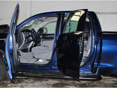 4.0L V6 Extended Cab CD MP3 Chrome Wheels Tonneau Cover Running Boards, image 19